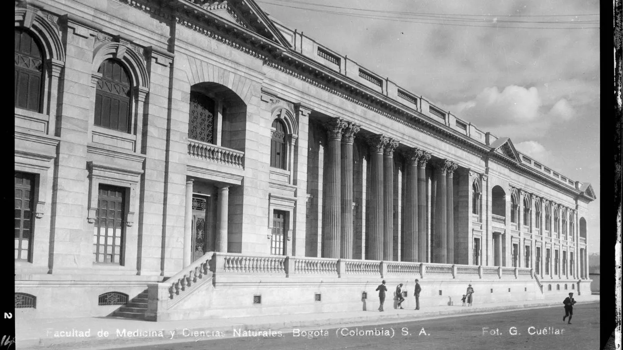 Facultad de Medicina y Ciencias Naturales - Gaston Lelarge