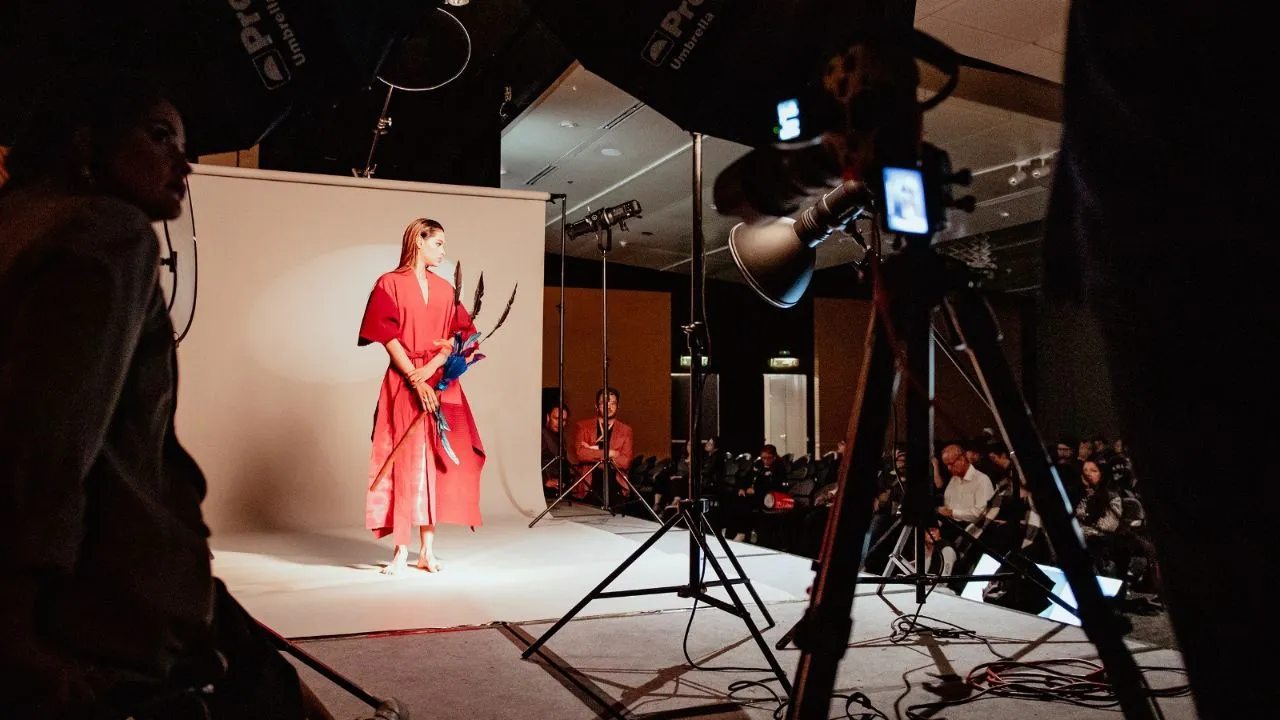 Set de fotografía y sesión de fotografía.