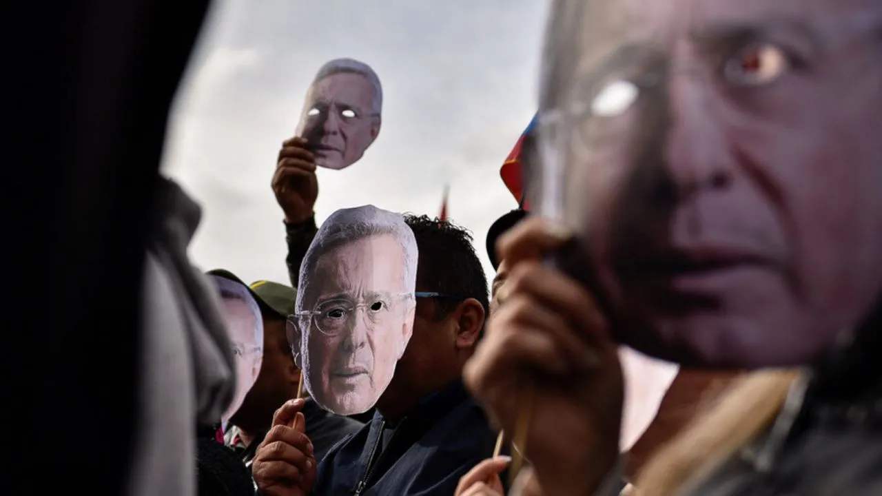 Simpatizantes de Álvaro Uribe