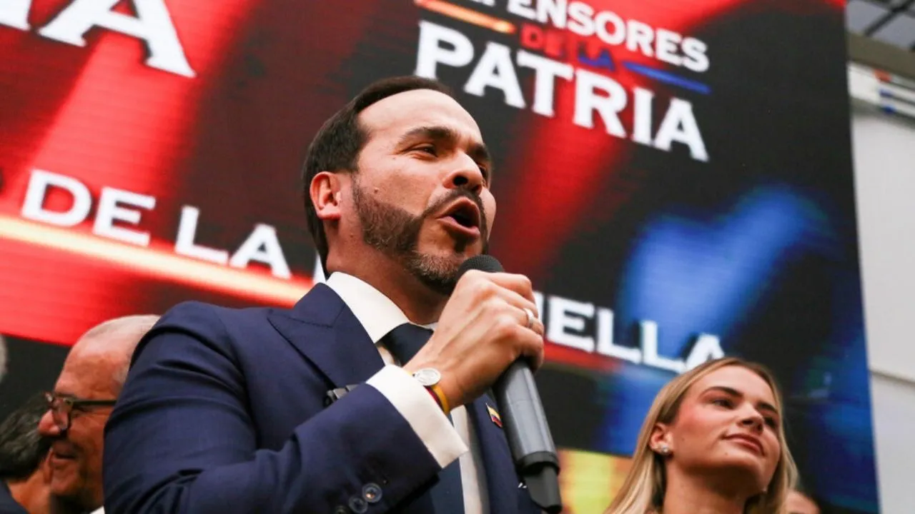 Abelardo de La Espriella bajo amenazas de muerte Defensoría pidió acciones urgentes por amenazas contra Abelardo de La Espriella