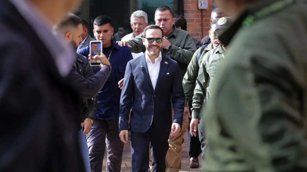 Abelardo de la Espriella cuenta con varios apoyos que le han sumado a su campaña ¿Qué políticos y 'padrinos' apoyan a Abelardo de la Espriella?