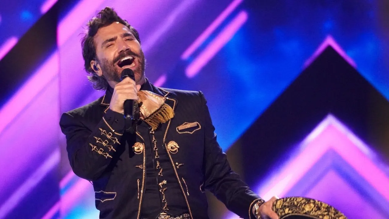 Alejandro Fernández en concierto Imagen principal