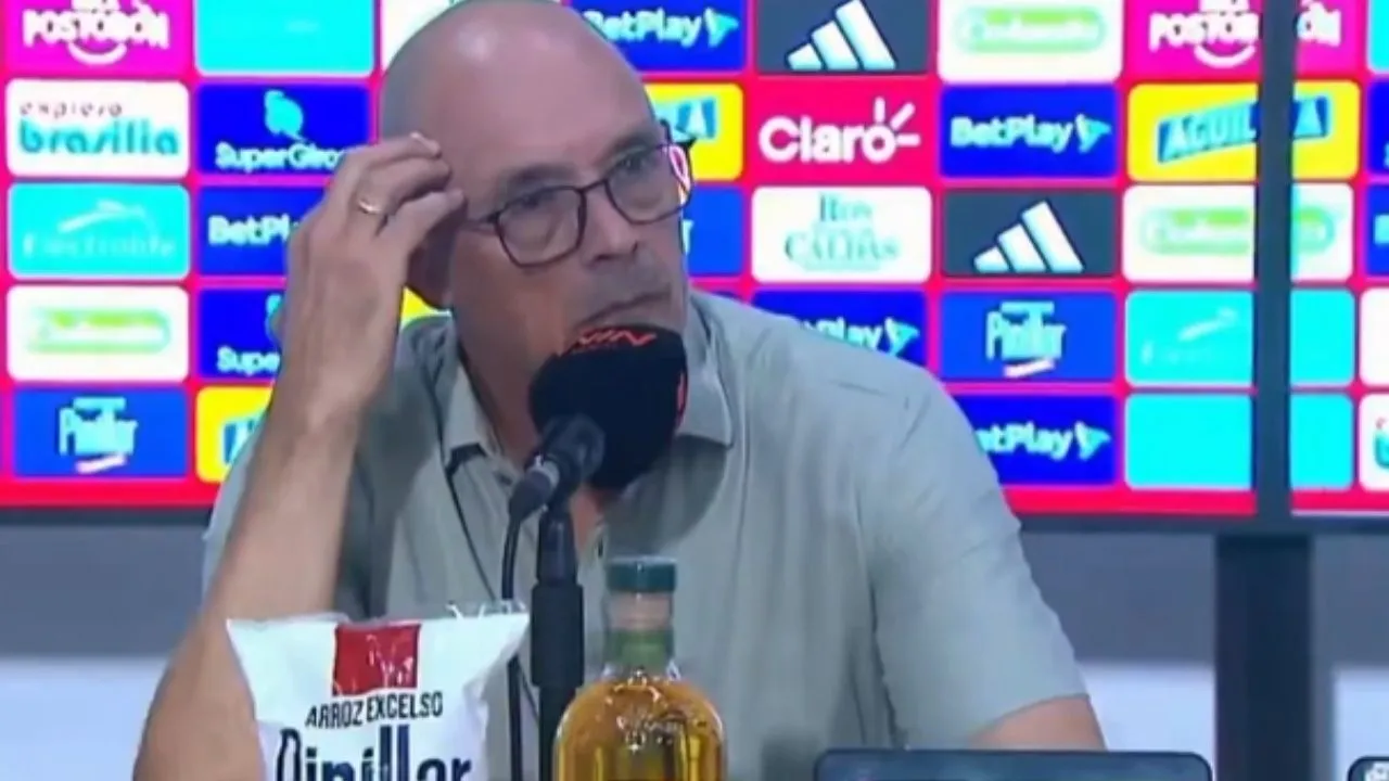 Alfredo Arias: de bicampeón con Junior a desempleado. ¿Ya calienta Julio Comesaña? Alfredo Arias: de bicampeón con Junior a desempleado. ¿Ya calienta Julio Comesaña?