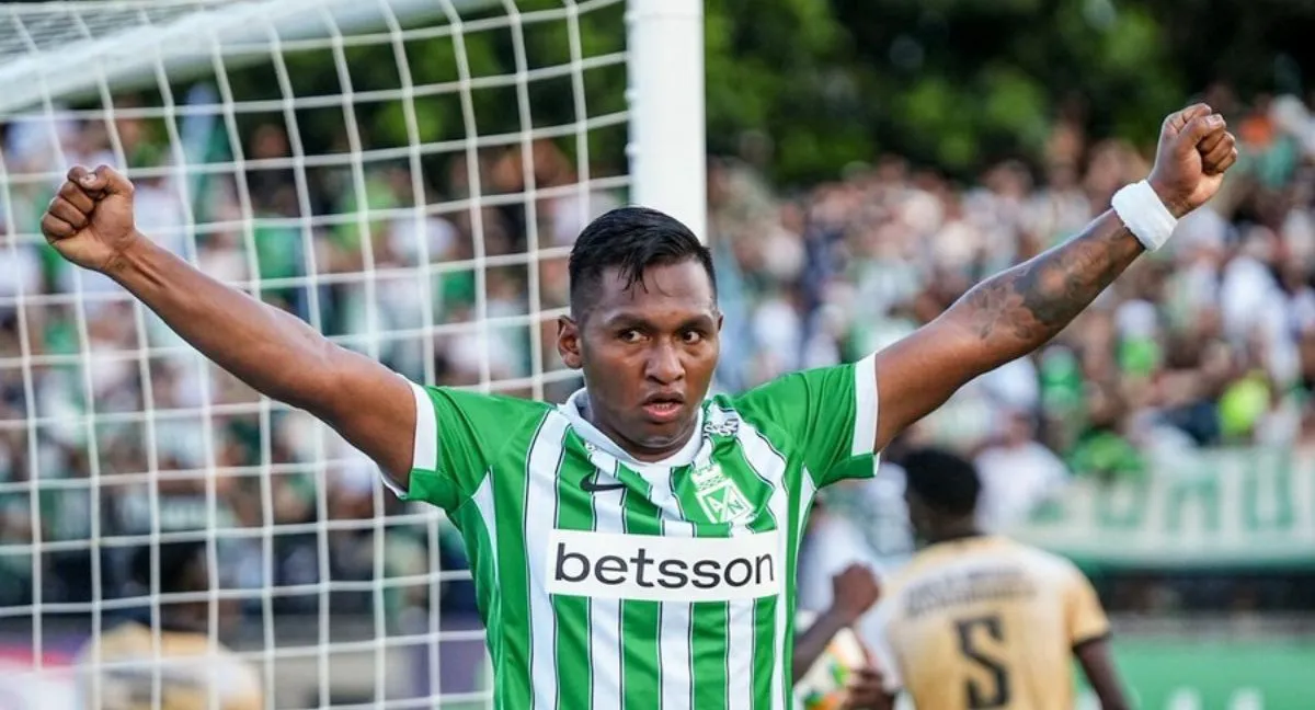 Alfredo Morelos Video | Alfredo Morelos no para de mandar a callar a la gente: así fue la pelea contra América