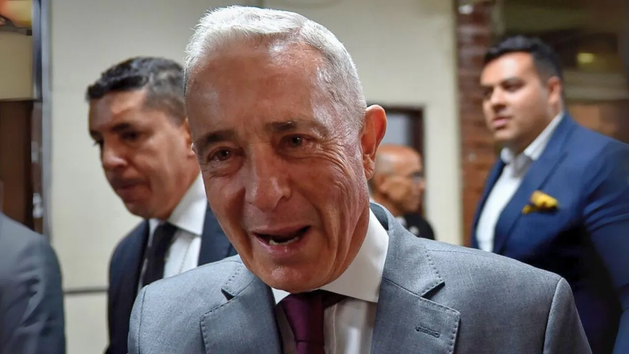 Álvaro Uribe logra la libertad inmediata Imagen principal