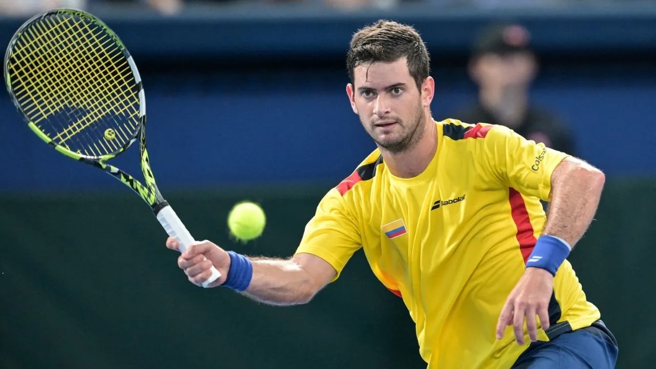 Botellazos y agresiones contra Nicolás Mejía tras el triunfo Colombia venció a Marruecos en la Copa Davis: botellazos y agresiones contra Nicolás Mejía tras el triunfo