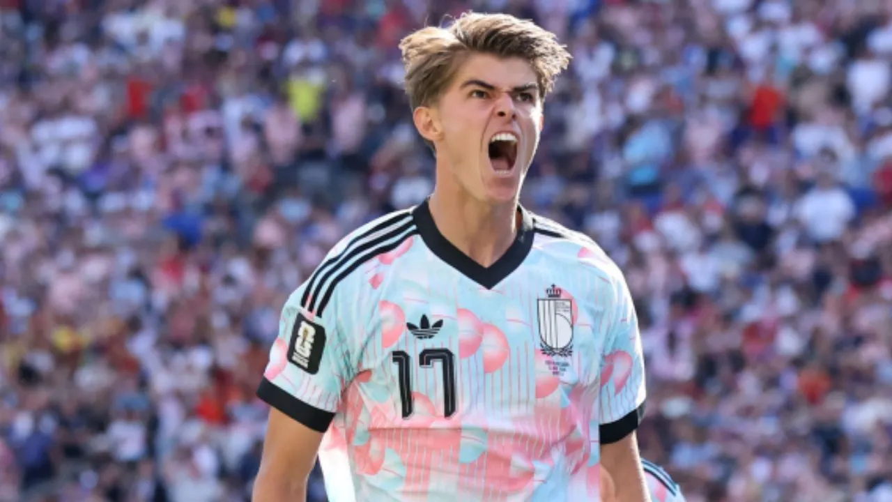 Charles de Ketelaere Video | Se acabó el invicto de Unai Simón con España: golazo de Bélgica para empatar la serie