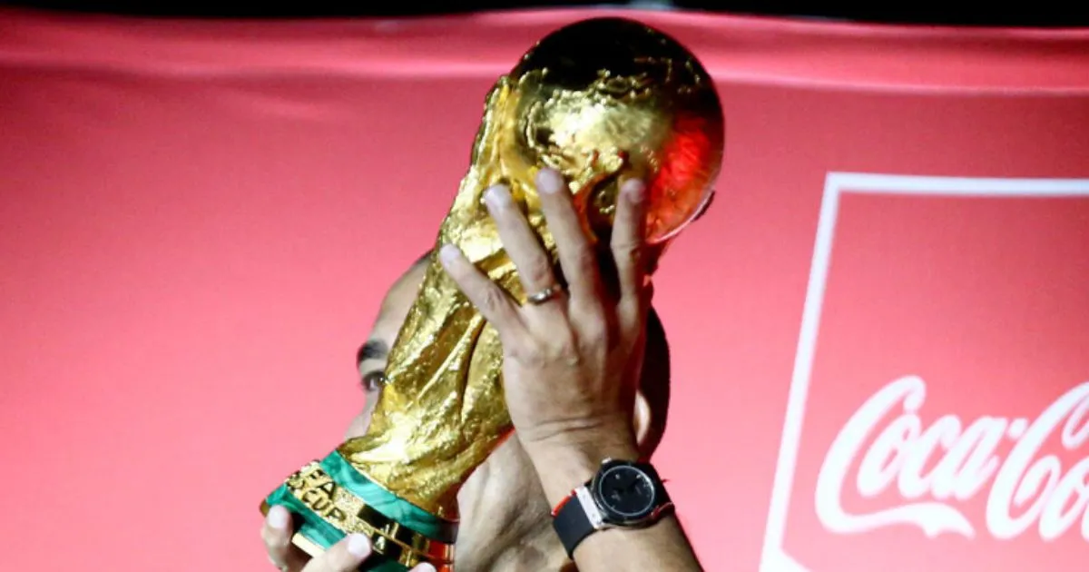 Copa Mundial de la Fifa exhibida en Bogotá el 15 de febrero de 2026 Este Mundial de Fútbol rompería récord de asistencia de espectadores, hay 500 millones de peticiones