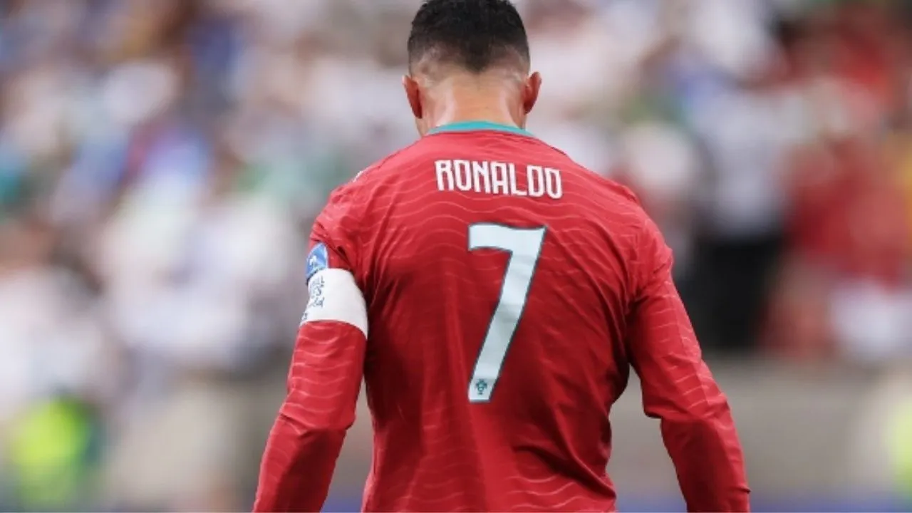 Cristiano Ronaldo anuncia su adiós del fútbol: ¿cuándo será su último partido? Cristiano Ronaldo anuncia su 'adiós' del fútbol: ¿cuándo será su último partido?