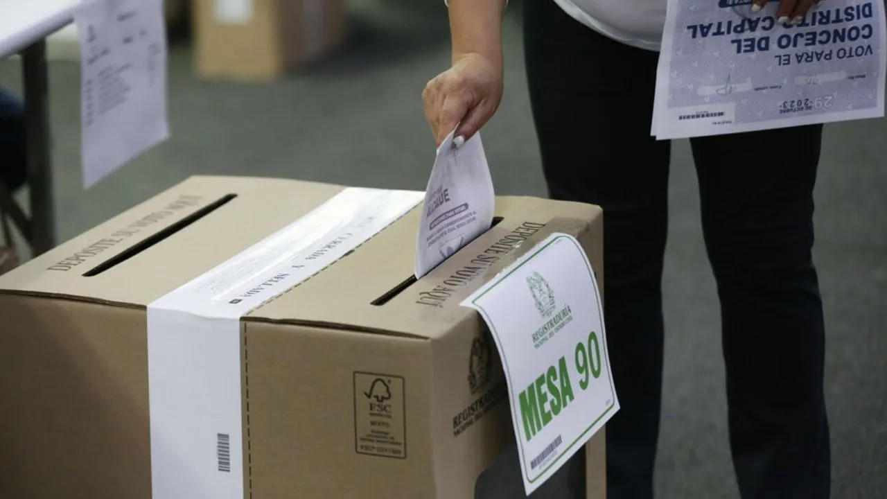 ¿Cuáles son las 5 cosas que debe saber si va a votar por primera vez? Imagen principal