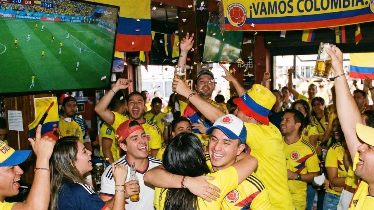 Cuánto cuesta ver a la Selección Colombia en un bar ¿Cuánto cuesta ver a la Selección Colombia en un bar o restaurante durante el Mundial 2026?