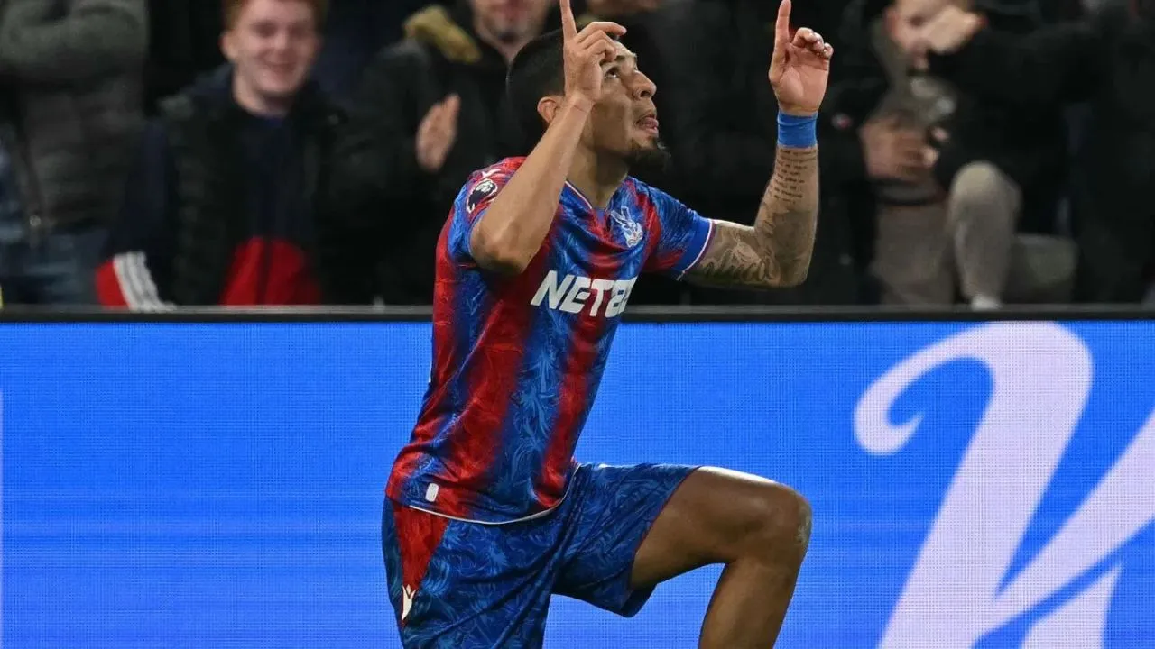 Daniel Muñoz Lerma y Muñoz, campeones | Crystal Palace ganó la Conference League en su primera participación