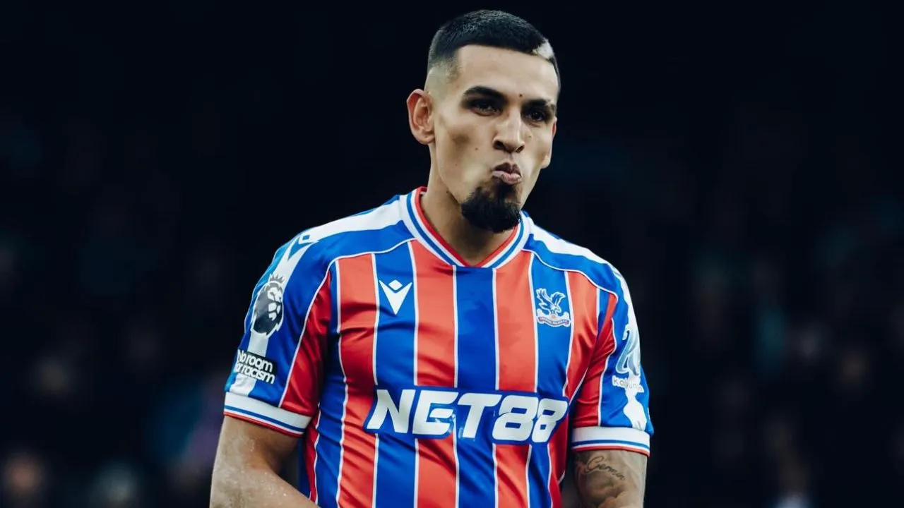 Dos nuevos equipos entran en la pelea por Daniel Muñoz y son grandes de Europa Dos nuevos equipos entran en la pelea por Daniel Muñoz y son grandes de Europa