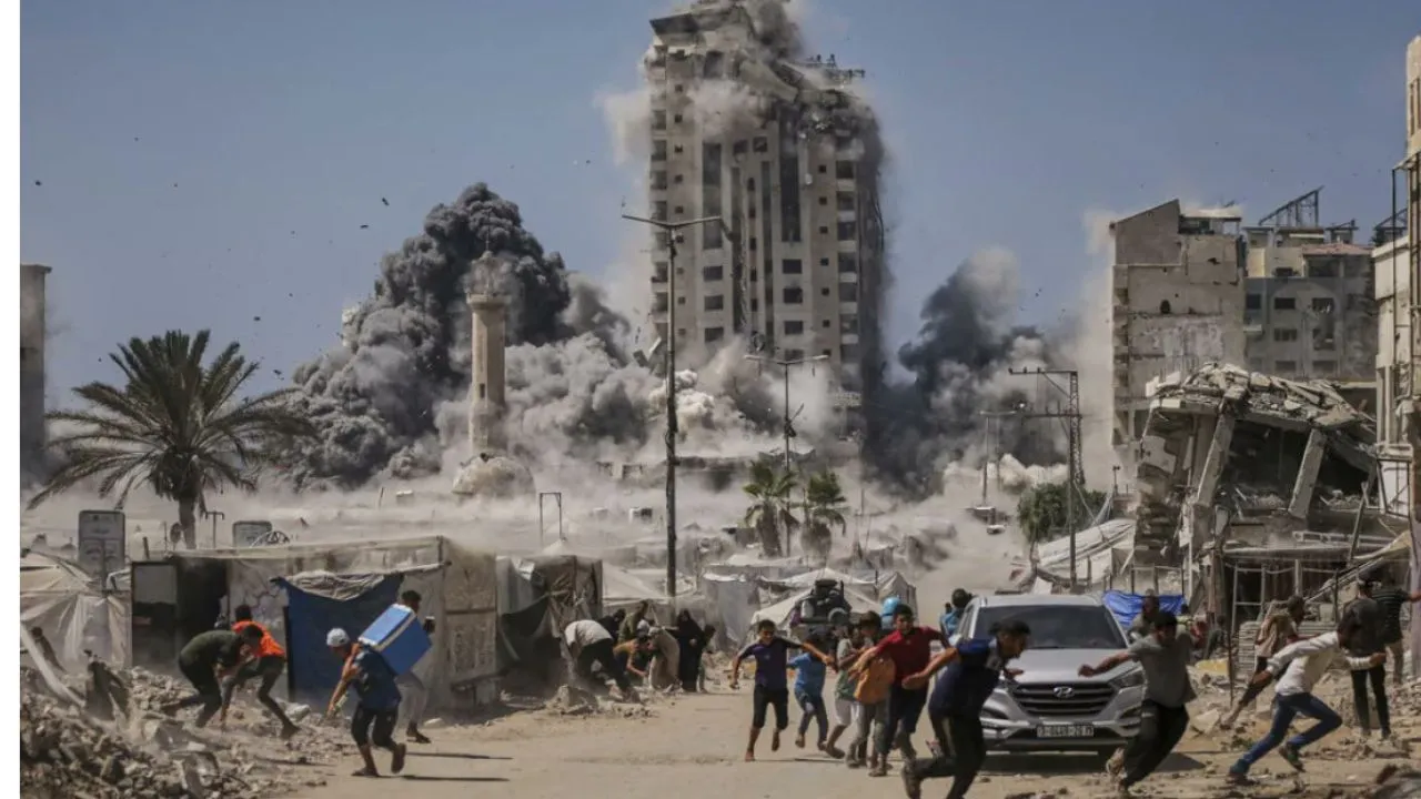 Después de dos años de conflicto, Israel y Hamás firman un acuerdo histórico. Imagen principal