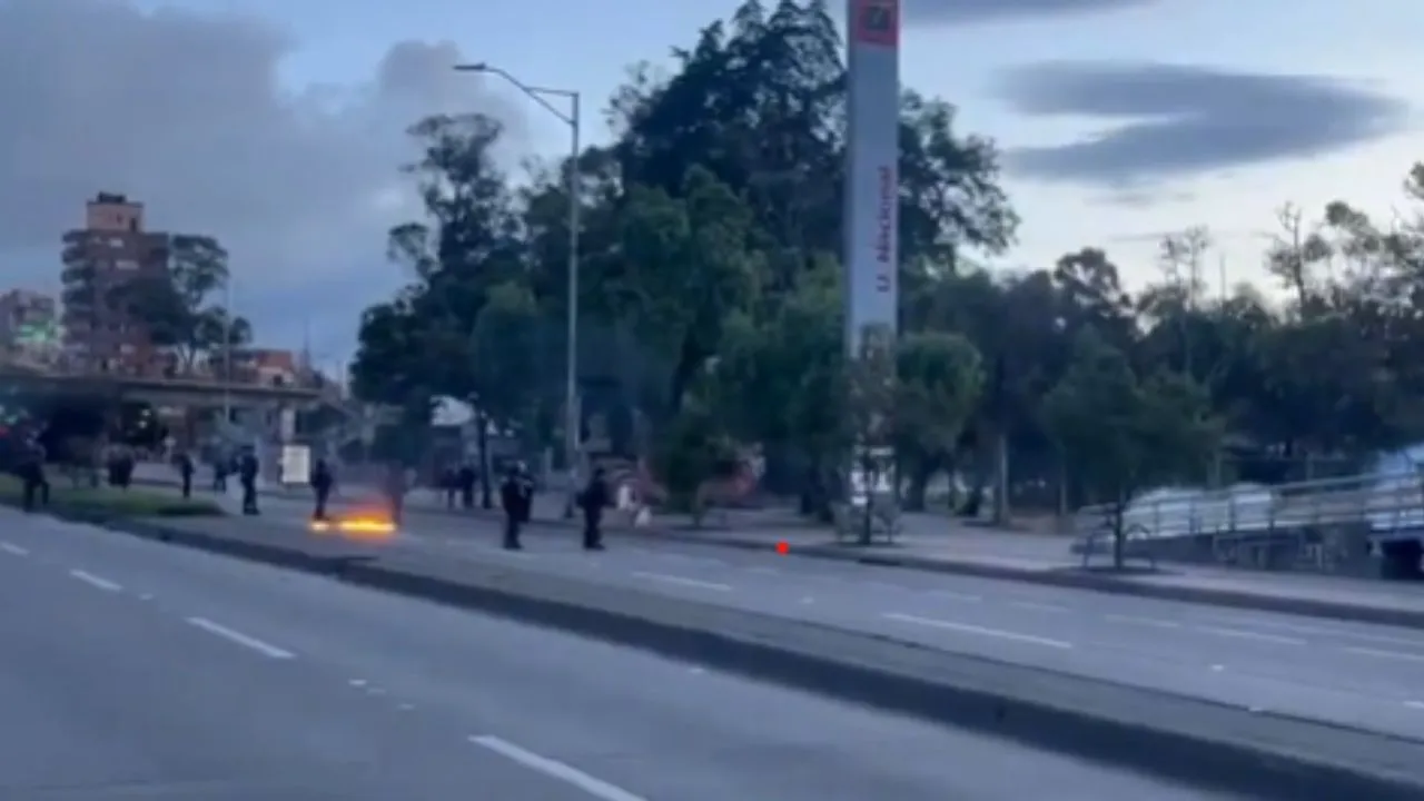 Desvíos en TransMilenio por disturbio en la carrera 30 Imagen principal