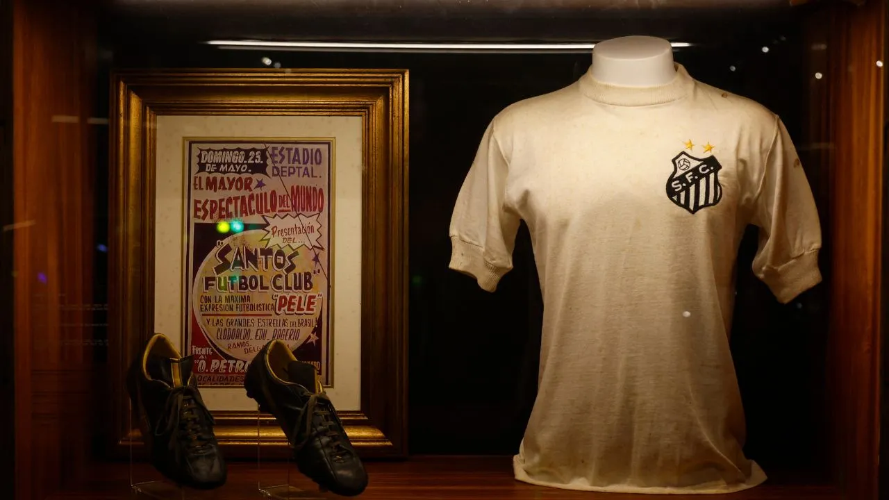 La marca de Pelé pasa a manos de la empresa familiar de Neymar La marca de Pelé pasa a manos de la empresa familiar de Neymar