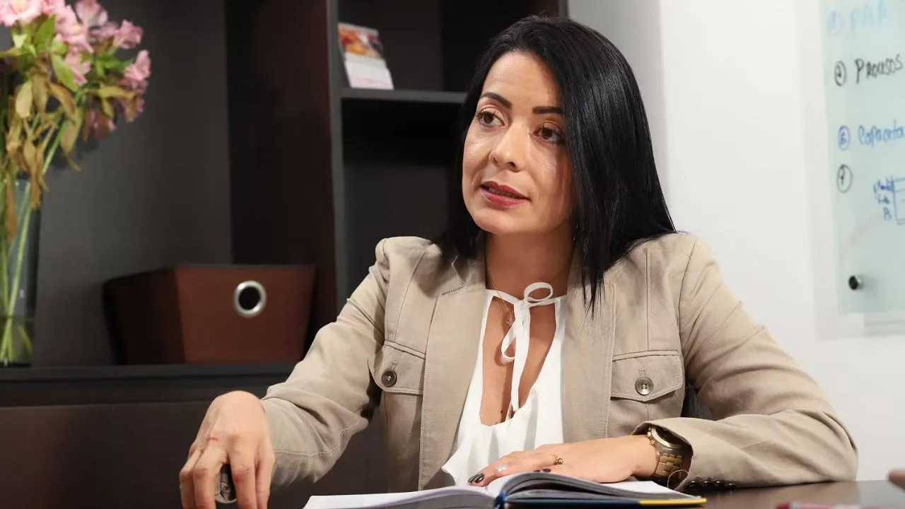 Dirección del Dapre | ¿Quién es Nhora Mondragón y cuál es su experiencia? ¿Quién es Nhora Mondragón, la nueva mano derecha de Petro en el Dapre?