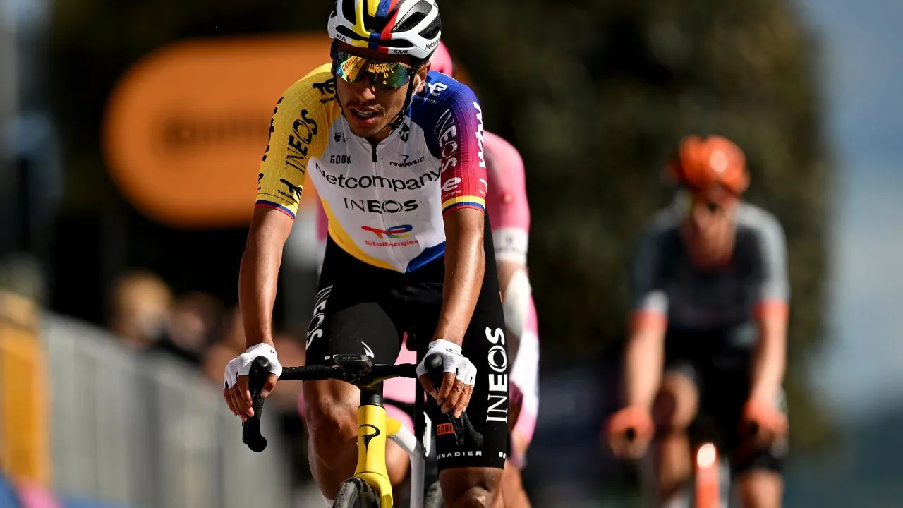 Egan Bernal Giro de Italia | Egan perdió dos puestos: así quedaron las clasificaciones tras la etapa 11