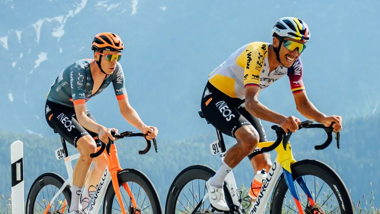 Egan Bernal Jonas Vingegaard, el supremo campeón del Giro de Italia; Egan Bernal, brillante Top-10