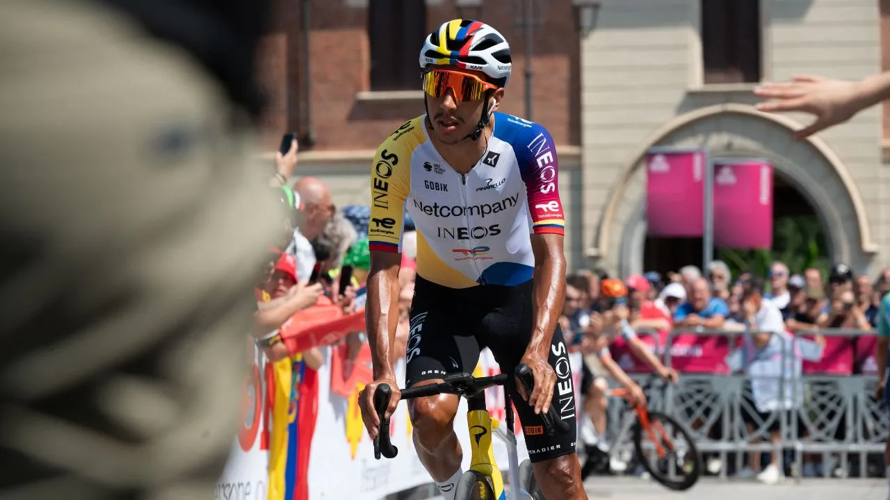 Egan Bernal Tour de Francia 2026 | Egan sigue peleando por el Top-10: así van las clasificaciones tras etapa 8