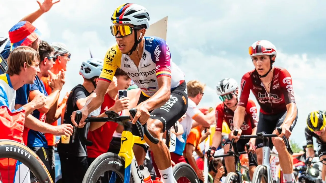 Egan Bernal Tour de Francia 2026 | Pogacar le saca más de una hora del Top-20 para atrás: clasificaciones