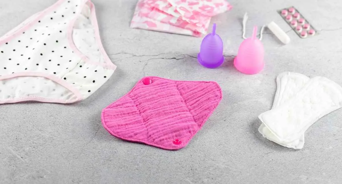 En Colombia, menstruar también significa elegir entre comida y productos de higiene. Una de cada 10 mujeres en Colombia tiene dificultades para comprar productos menstruales
