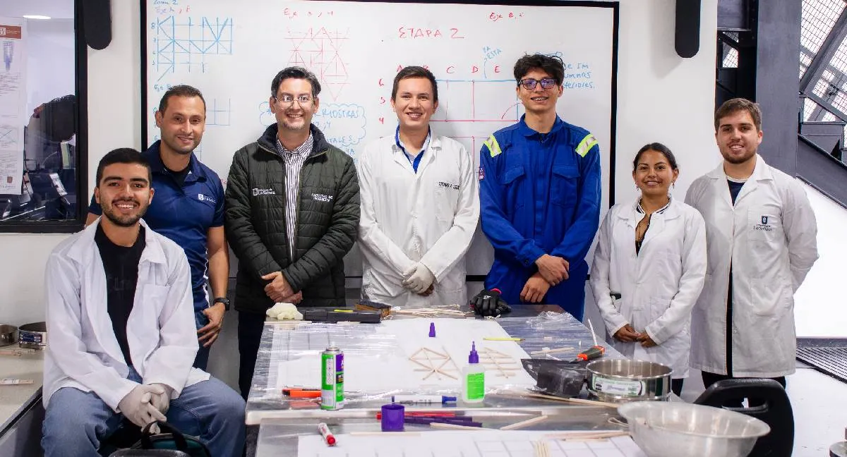Estudiantes colombianos La hazaña de estudiantes colombianos en EE. UU. que pone a prueba la ingeniería sísmica