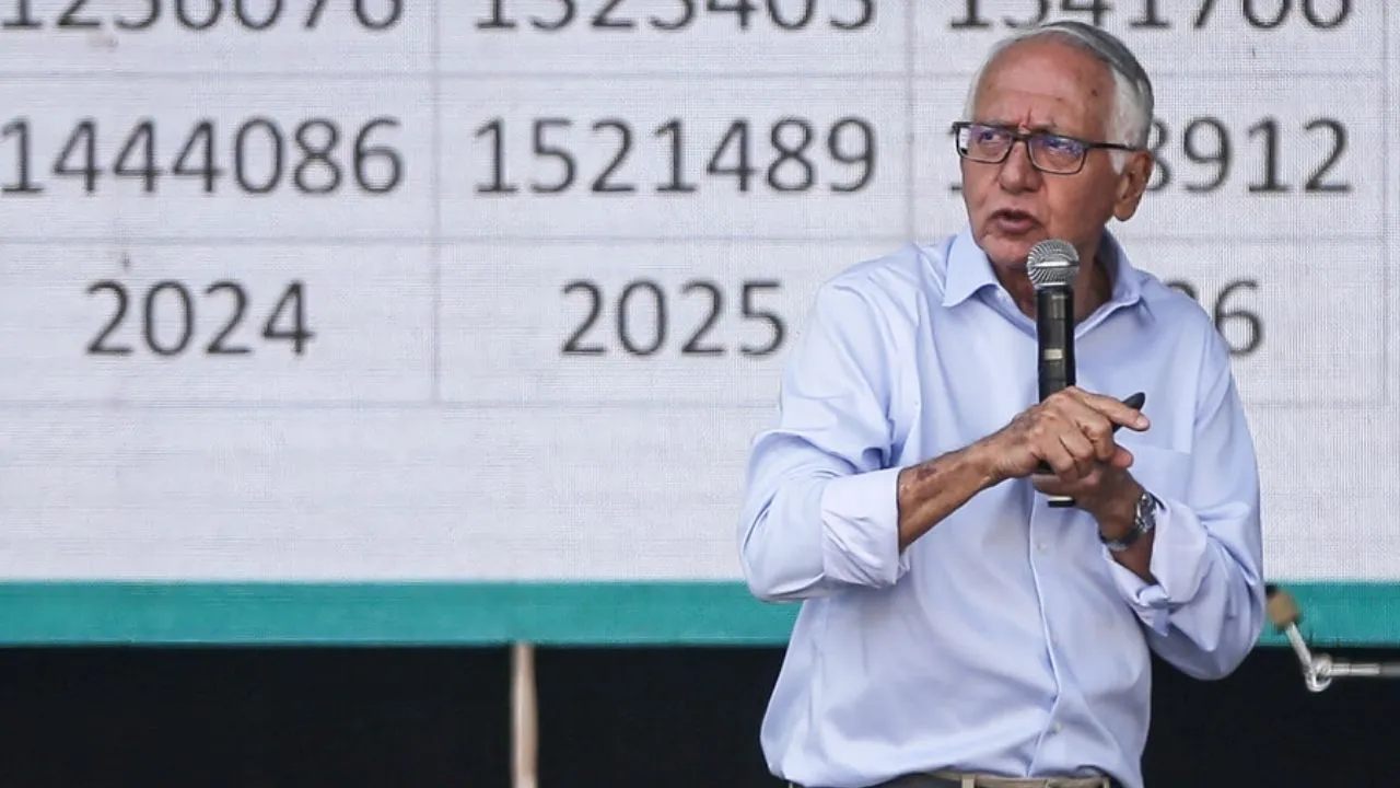 Guillermo Alfonso Jaramillo será investigado por la Procuraduría. Procuraduría abre investigación contra Guillermo Jaramillo, por presunta participación política
