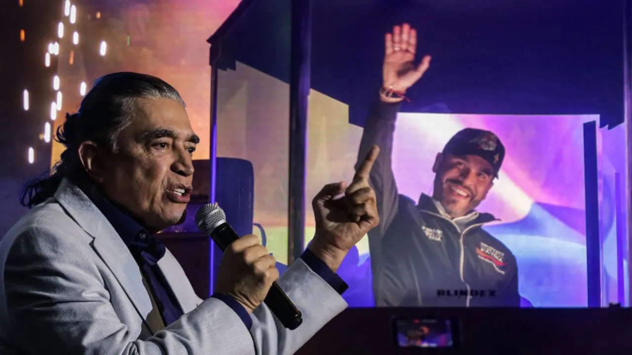 Gustavo Bolívar respondió con un fuerte trino a Abelardo de la Espriella y fue criticado El polémico trino de Gustavo Bolívar: le estaba respondiendo a Abelardo de la Espriella