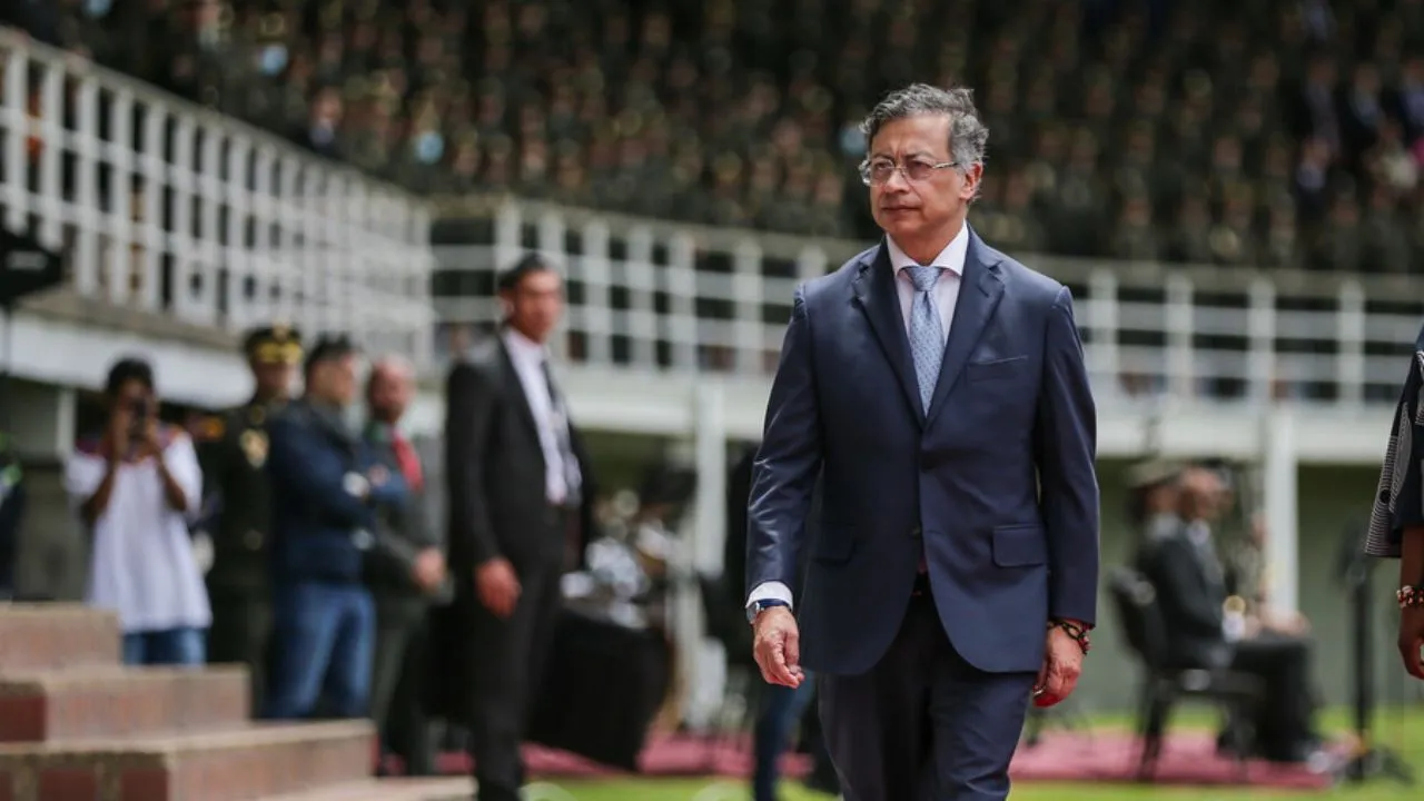 Reforma tributaria: ¿es verdad que simplifica la vida a los pequeños negocios como dice Petro?