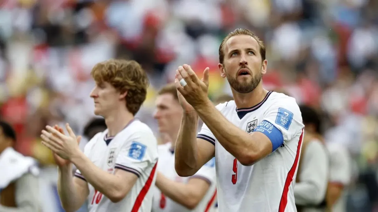 Harry Kane Harry Kane salvó a Inglaterra y lo llevó a los octavos de final contra México