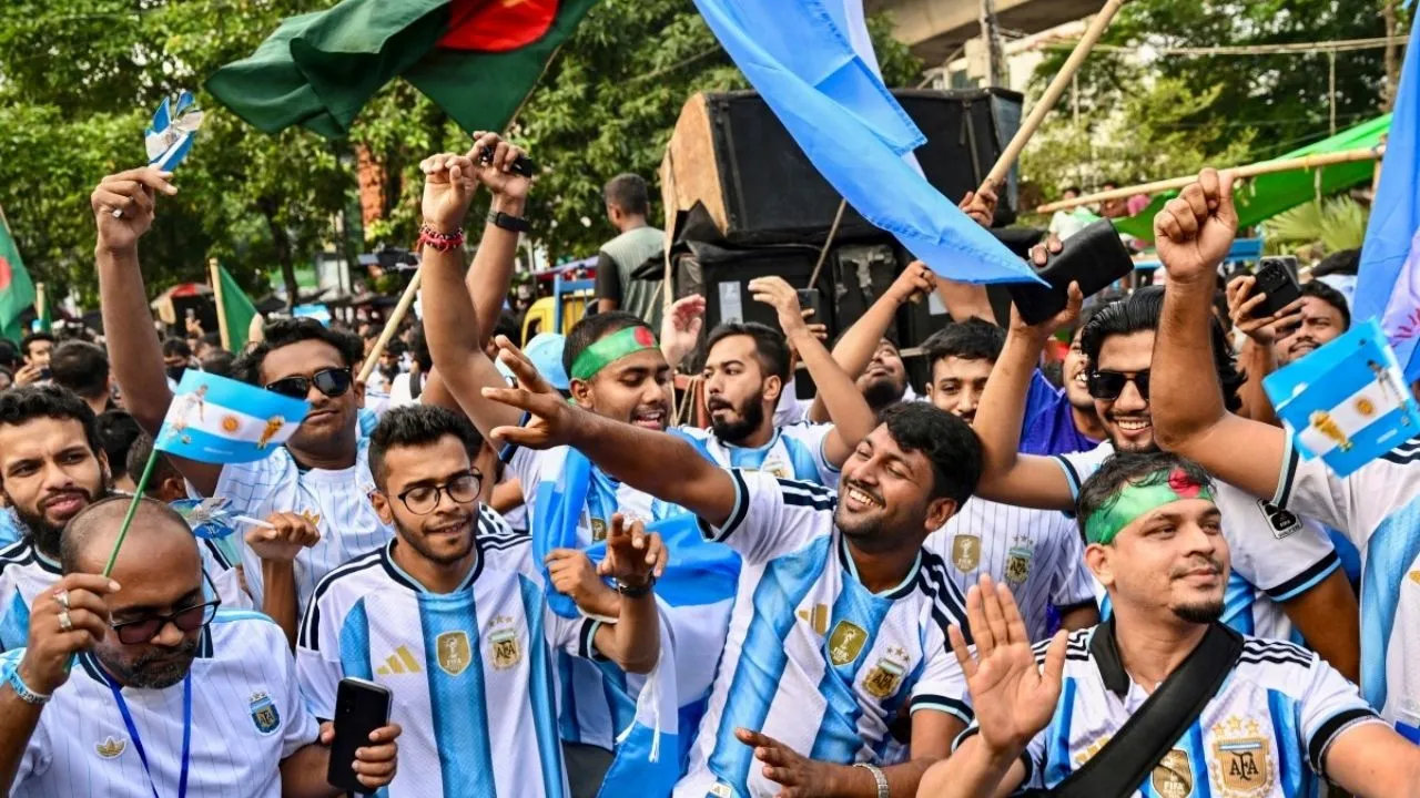 Hinchas Selección Argentina En vivo | siga la transmisión del debut de Argentina en el Mundial contra Argelia