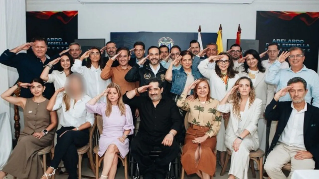Inaudito, este ministro de De La Espriella no se ha posesionado y ya piden que renuncie Inaudito, este ministro de De La Espriella no se ha posesionado y ya piden que renuncie