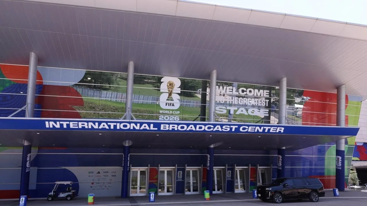 International Broadcast Center Fuera de juego semiautomatizado, cámaras en jueces y balones conectados, la revolución del Mundial