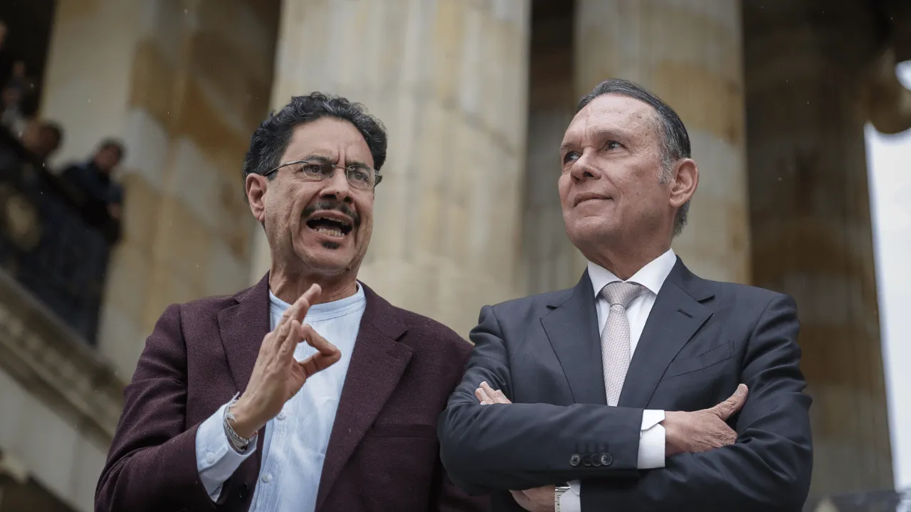 Iván Cepeda denunciará a Efraín Cepeda ante la Fiscalía. Iván Cepeda denunciará ante la Fiscalía a Efraín Cepeda: esto es lo que se sabe