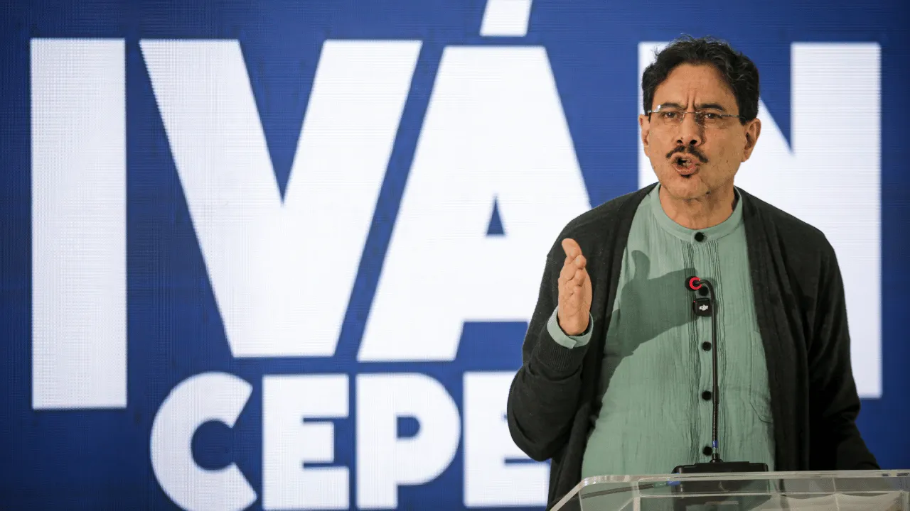 Iván Cepeda habló en Barranquilla el día de la posesión. 'Gabinete por la Vida', Clan Char y elecciones de 2027: el discurso de Cepeda en Barranquilla