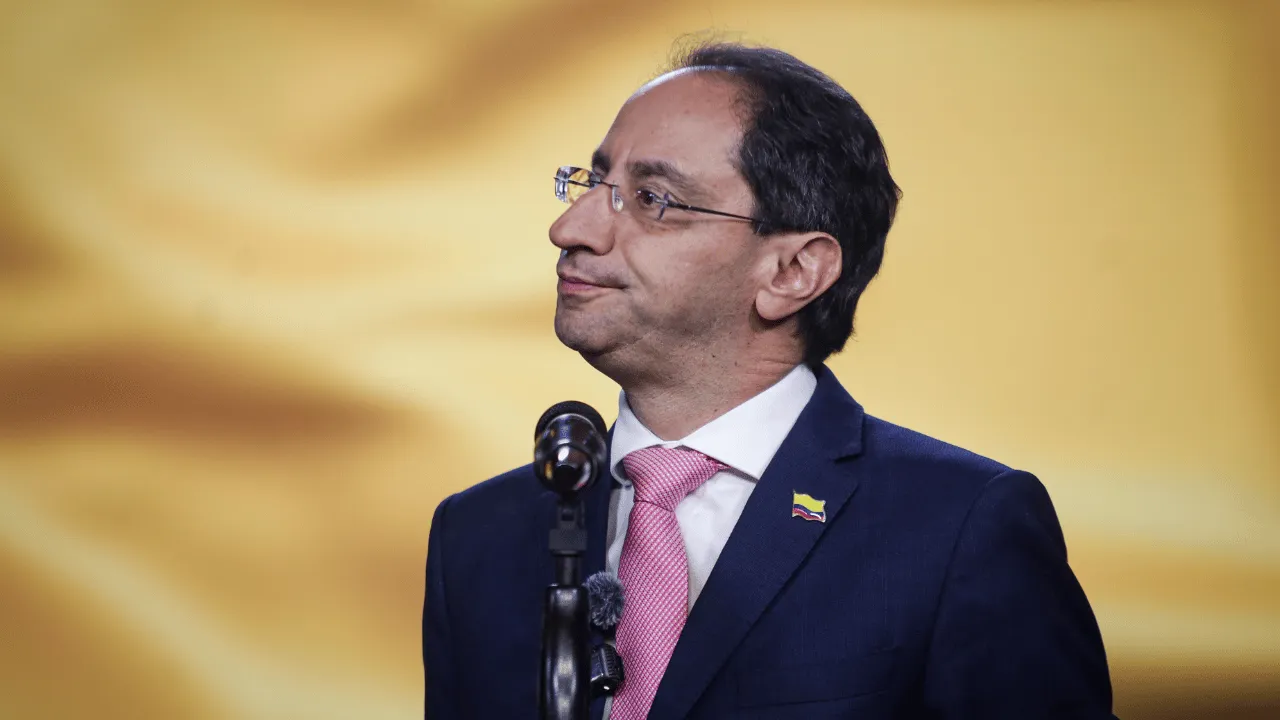 José Manuel Restrepo, vicepresidente electo, envió la carta que tensionó el empalme. Los 8 puntos de una carta que prendieron la mecha del empalme entre Petro y De la Espriella