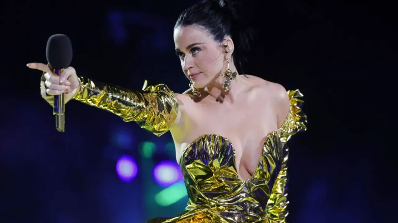 Katy Perry acusada por Ruby Rose de agresión sexual Reconocida actriz acusó a Katy Perry de agresión sexual: estos son los hechos
