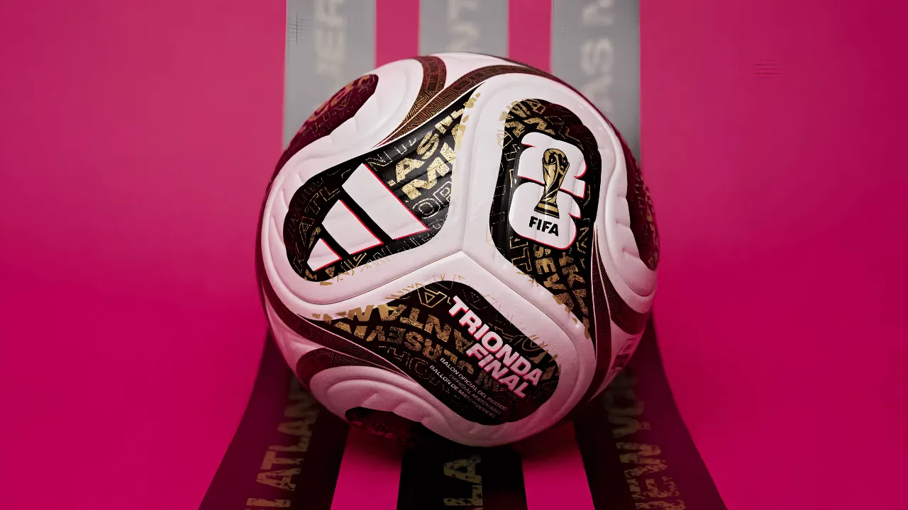 La FIFA presentó el Trionda Final, el balón para las semifinales y la final del Mundial. La FIFA cambió el balón para la recta final del Mundial: así es el Trionda Final