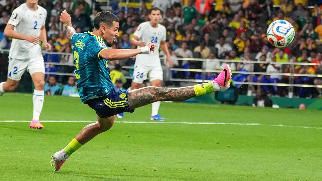La historia de Daniel Muñoz: de casi retirarse a anotar en el Mundial La historia de resiliencia de Daniel Muñoz: de estar a punto del retiro a marcar gol en el Mundial