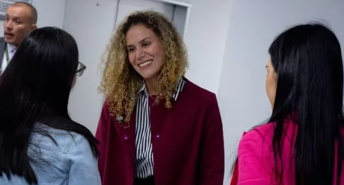 La ministra de Trabajo, Natalia López, explicó por qué derogaron 11 decretos. MinTrabajo derogó 11 circulares del anterior gobierno: ministra Natalia López explicó por qué