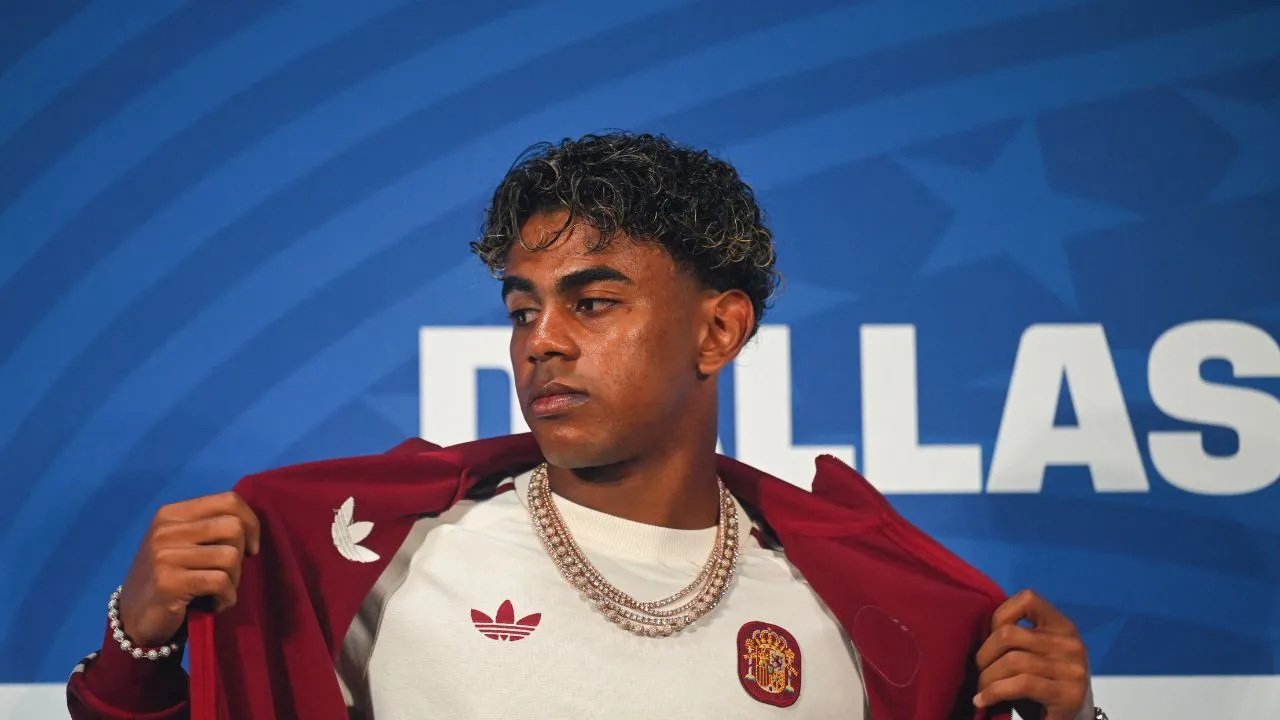 Lamine Yamal El título del Mundial se festeja en Cartagena: Lamine Yamal está de vacaciones en 'la Heroica'