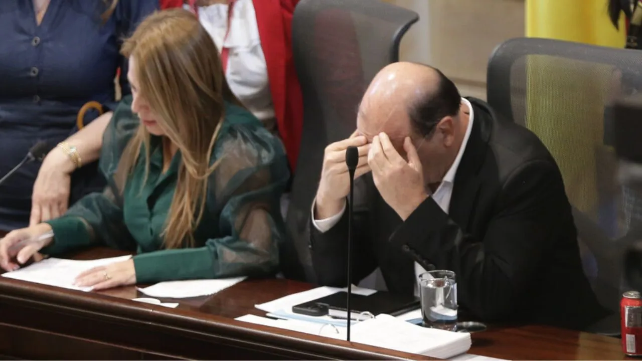 ¿Qué sigue para el gobierno ahora que se hundió la reforma tributaria?