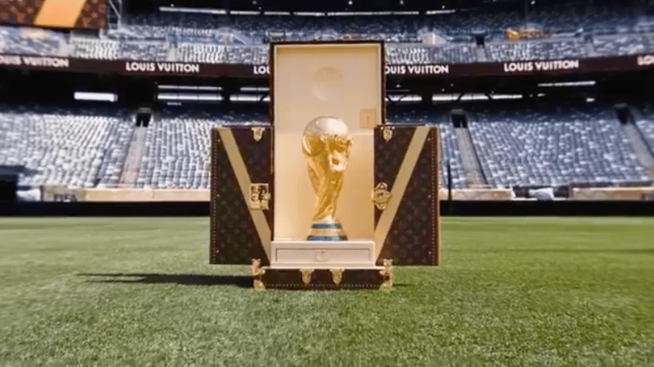 Louis Vuitton hizo el cofre que llevará el trofeo del Mundial 2026 a la final. Louis Vuitton hizo el cofre que llevará el trofeo del Mundial 2026 a la final: ¿cuánto cuesta?