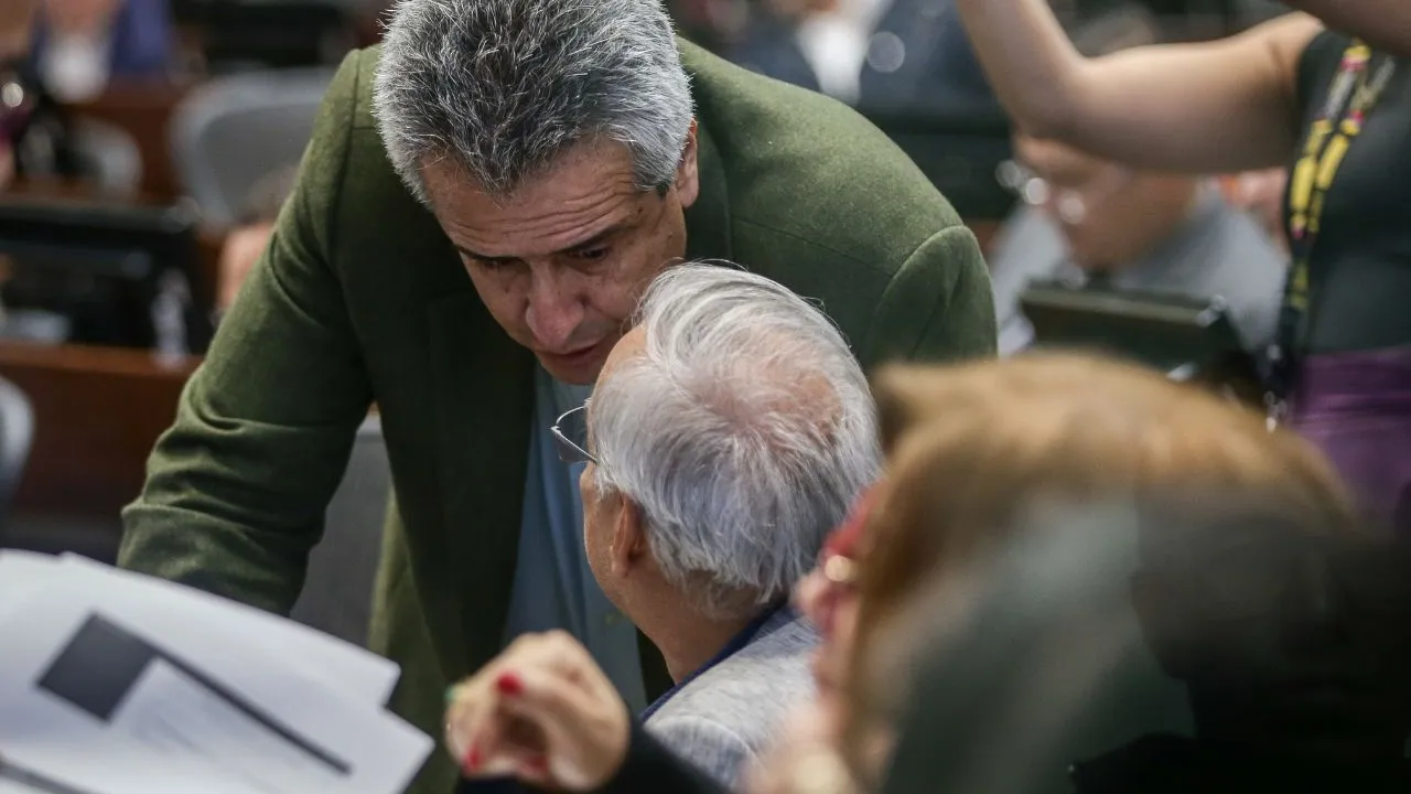 ¿Aceptan cargos? Así respondieron Luis Fernando Velasco y Ricardo Bonilla a imputaciones de la Fiscalía ¿Aceptan cargos? Así respondieron Luis Fernando Velasco y Ricardo Bonilla a imputaciones de la Fiscalía