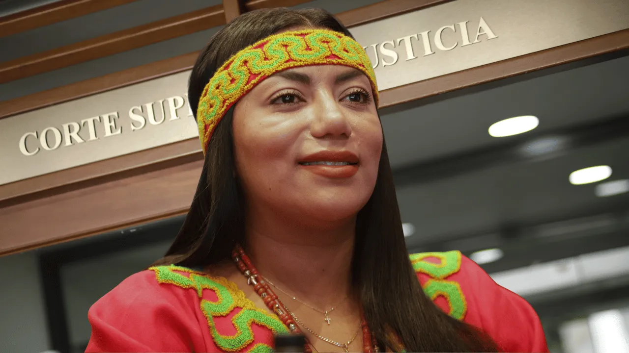 Martha Peralta llega a la Corte Suprema para rendir indagatoria por el caso UNGRD ¿Por qué la Corte Suprema ordenó conducir con Policía a Martha Peralta a indagatoria?