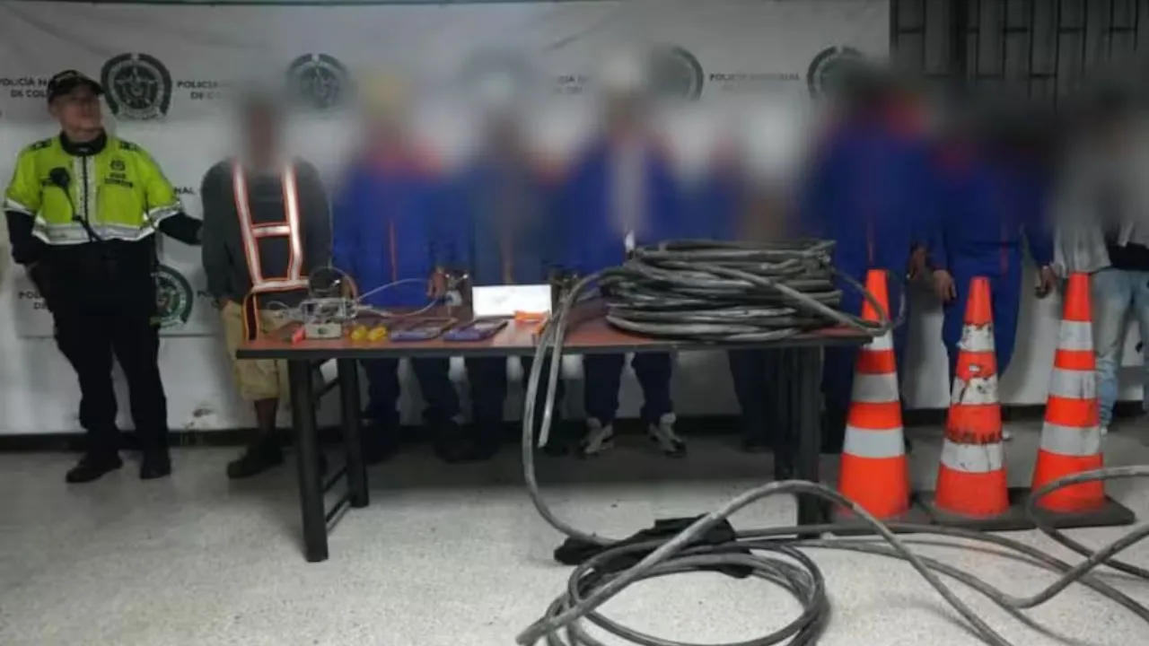Capturan a falsos trabajadores de telecomunicaciones en Bogotá: así fue el operativo