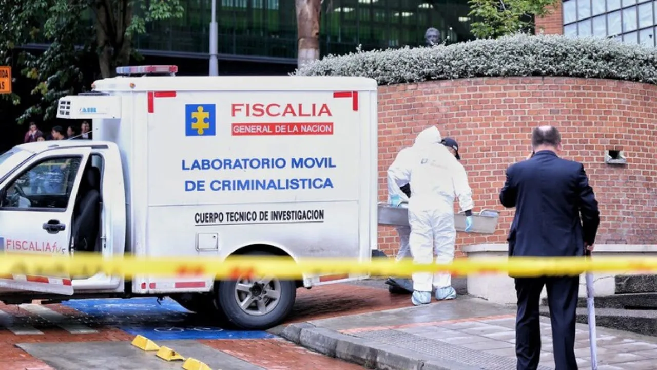 Mujer maleta norte Macabro hallazgo en Bogotá: mujer fue encontrada sin vida dentro de una maleta en un hotel