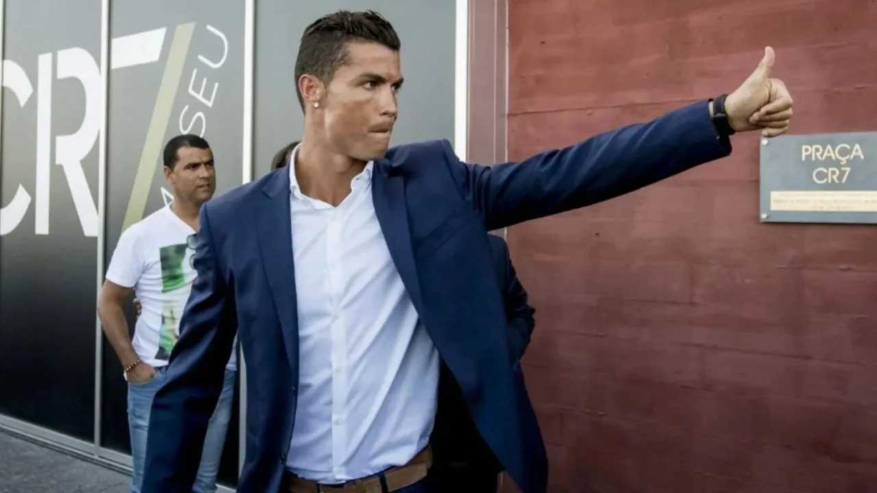 Negocios y fortuna de Cristiano Ronaldo El Mundial terminó para Cristiano Ronaldo, pero su imperio empresarial sigue creciendo