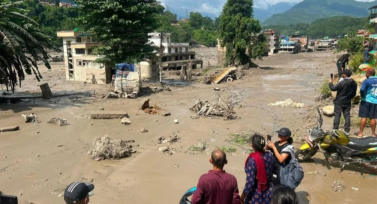 Nepal Entre a esperanza y el duelo, la conmovedora búsqueda de los nepalíes tras el devastador alud